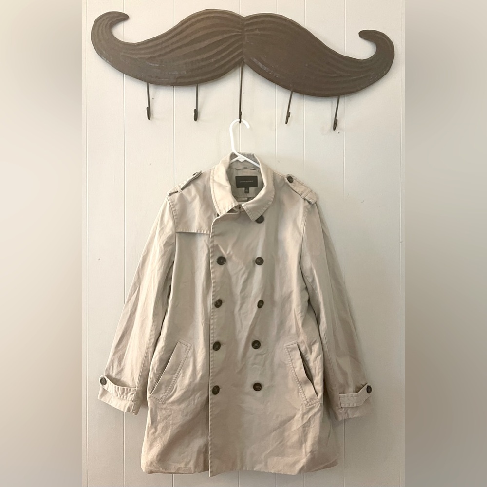 Banana Republic trench coat size L